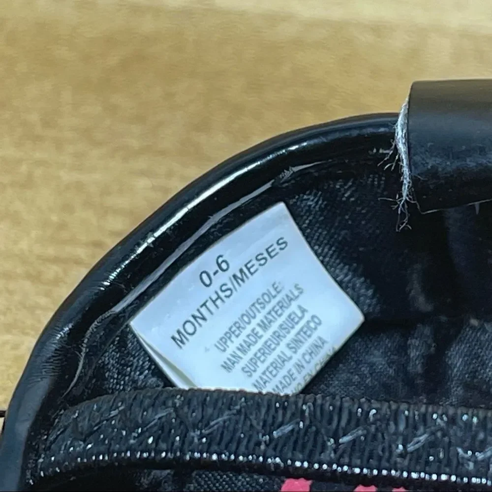 Minnie Mouse slip on flats 0-6 months Disney shoes
